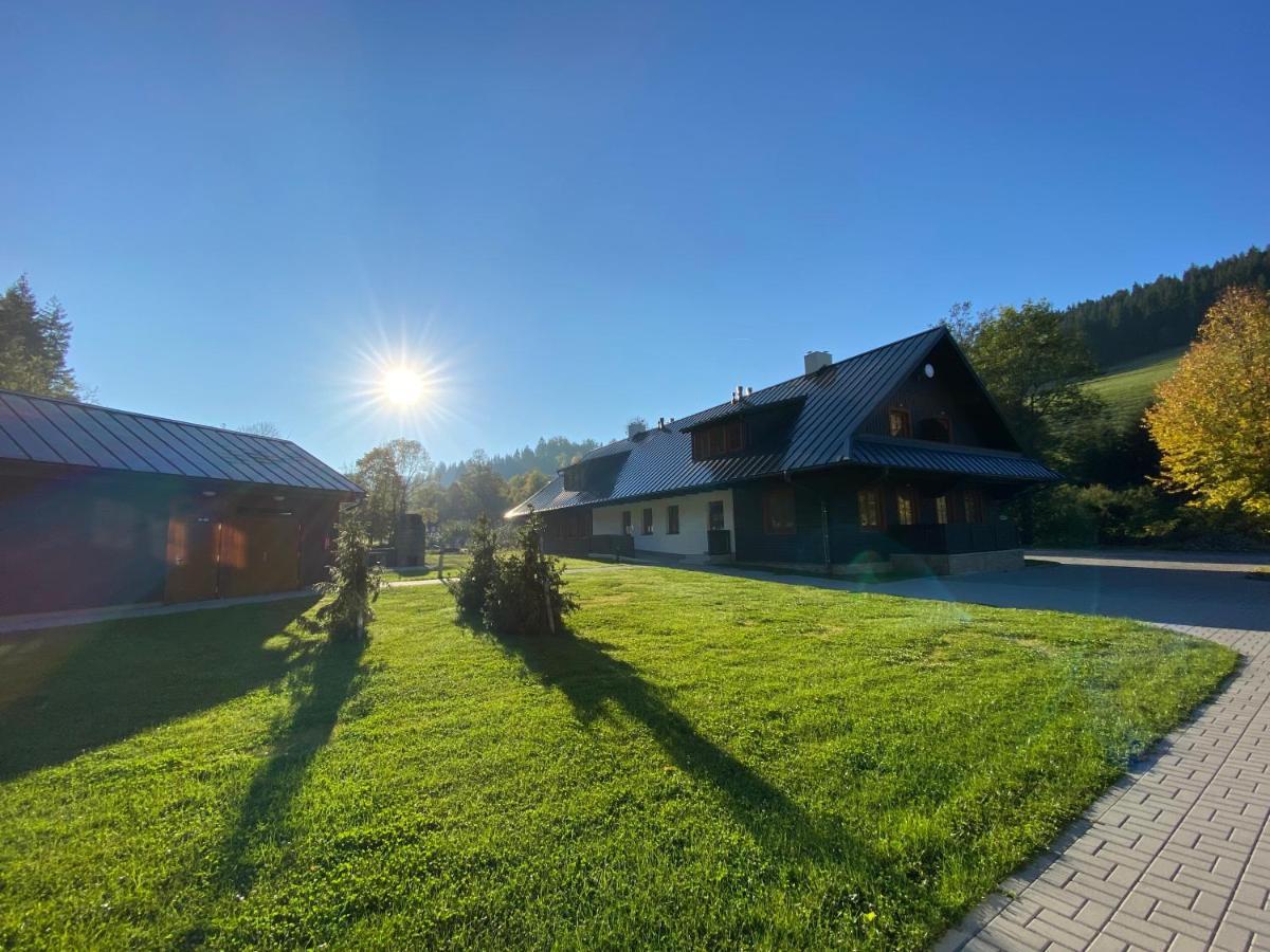 Polansky Dvur Apartment Velke Karlovice Exterior photo